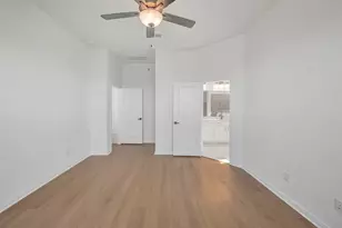 4721 Barkley Cv Dr, Texas City, TX 77591 - Photo 39