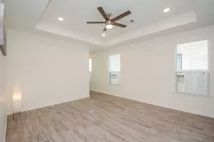 18134 S Sonresa Way, Tomball, TX 77377 - Photo 13