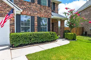 3829 Houston Lake Dr, Pearland, TX 77581 - Photo 5