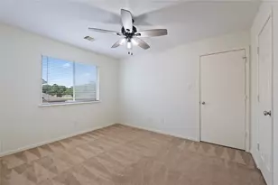 3829 Houston Lake Dr, Pearland, TX 77581 - Photo 25
