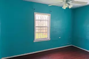 4809 Wenda St, Houston, TX 77033 - Photo 7