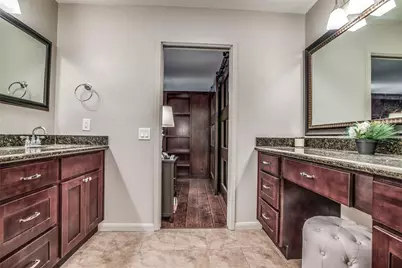 246 Litchfield Lane, Houston, TX 77024 - Photo 5