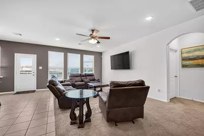 13230 Vallentine Row Drive, Houston, TX 77044 - Photo 9