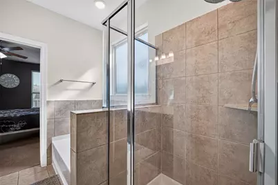 13230 Vallentine Row Drive, Houston, TX 77044 - Photo 47