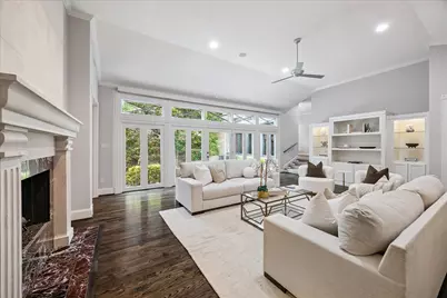115 Glynn Way Drive, Houston, TX 77056 - Photo 13