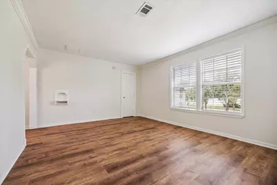 218 W 15th Street #15, Houston, TX 77008 - Photo 11