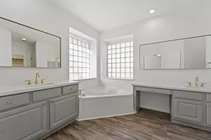 3206 Shadywind Dr, Houston, TX 77082 - Photo 19