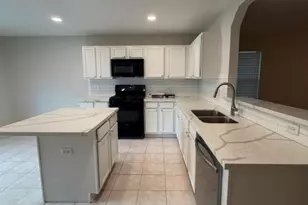 3411 N Wheatstalk Ln, Pearland, TX 77581 - Photo 7