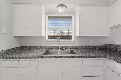 11218 Rebel Road, Houston, TX 77016 - Photo 7