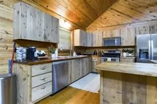 678 Old Phelps Rd, Huntsville, TX 77340 - Photo 17