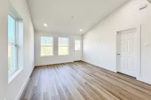 2726 Discovery Trails Ct, Conroe, TX 77301 - Photo 15