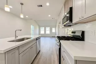 2726 Discovery Trails Ct, Conroe, TX 77301 - Photo 13