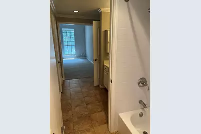 2425 Underwood Street #242, Houston, TX 77030 - Photo 9