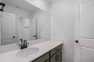 7822 Jasper Mdws Wy, Angleton, TX 77515 - Photo 17