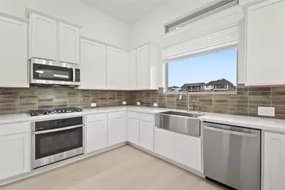 124 Peninsula Point Drive, Montgomery, TX 77356 - Photo 9