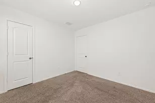 1710 Legacy Hills Dr, Houston, TX 77067 - Photo 25
