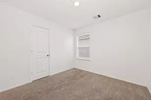 1710 Legacy Hills Dr, Houston, TX 77067 - Photo 29
