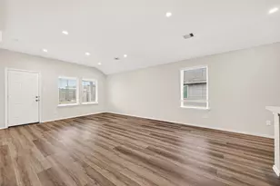 1710 Legacy Hills Dr, Houston, TX 77067 - Photo 3