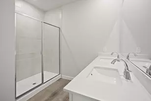 8021 Aquamarine Ct, Texas City, TX 77591 - Photo 15