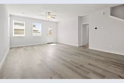 8021 Aquamarine Court, Texas City, TX 77591 - Photo 9