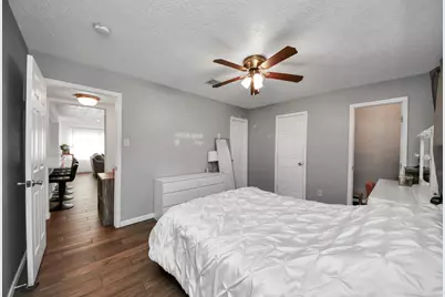 7414 Battlewood Drive, Houston, TX 77040 - Photo 13