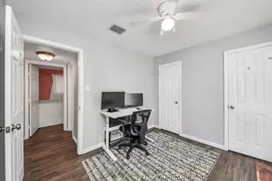 7414 Battlewood Dr, Houston, TX 77040 - Photo 17