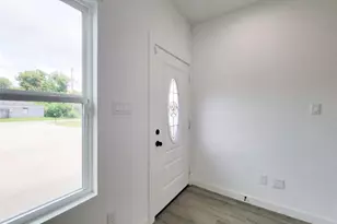 7813 Hirsch Rd, Houston, TX 77016 - Photo 21