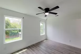 7813 Hirsch Rd, Houston, TX 77016 - Photo 31