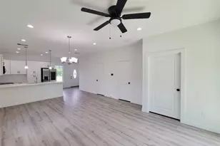7813 Hirsch Rd, Houston, TX 77016 - Photo 17