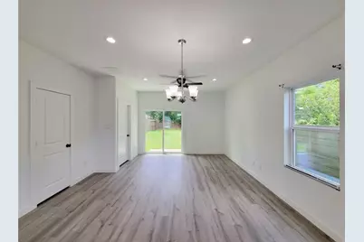 7813 Hirsch Road #B, Houston, TX 77016 - Photo 15