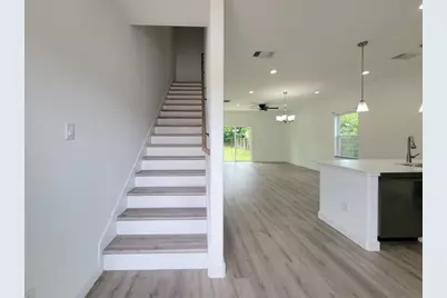 7813 Hirsch Road #B, Houston, TX 77016 - Photo 3