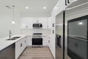 7813 Hirsch Rd, Houston, TX 77016 - Photo 5