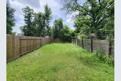 7813 Hirsch Road #B, Houston, TX 77016 - Photo 35