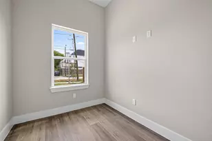 415 Neyland St, Houston, TX 77022 - Photo 17