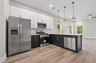 415 Neyland St, Houston, TX 77022 - Photo 5