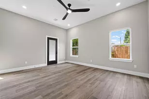 415 Neyland St, Houston, TX 77022 - Photo 15