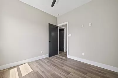 415 Neyland Street, Houston, TX 77022 - Photo 27