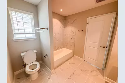 19310 Chickory Valley Drive, Rosharon, TX 77583 - Photo 33