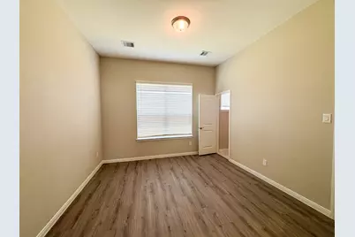 19310 Chickory Valley Drive, Rosharon, TX 77583 - Photo 17
