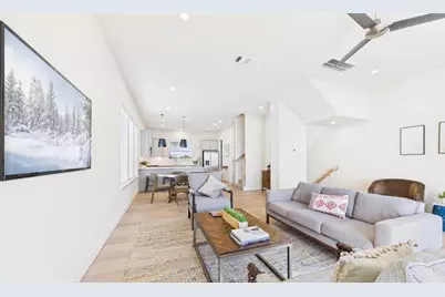 137 Eastwood Street, Houston, TX 77011 - Photo 7