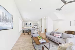 137 Eastwood St, Houston, TX 77011 - Photo 7