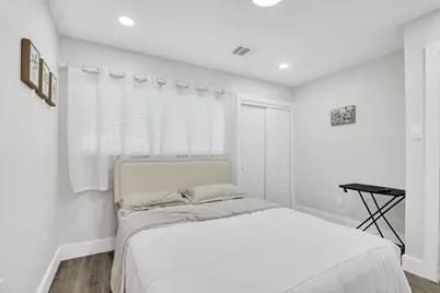 1703 Ansbury Drive, Houston, TX 77018 - Photo 15