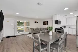 1703 Ansbury Dr, Houston, TX 77018 - Photo 9