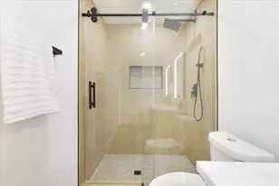 9603 Emnora Ln, Houston, TX 77080 - Photo 13