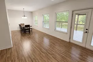 903 S Houston Ave, Livingston, TX 77351 - Photo 13