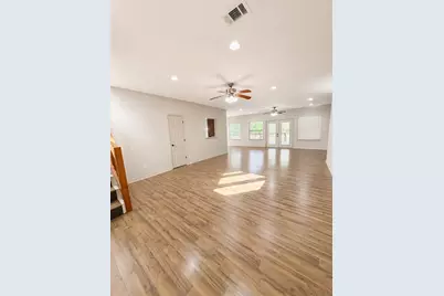 903 S Houston Avenue, Livingston, TX 77351 - Photo 11