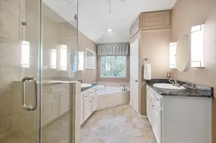 150 W Bristol Oak Cir, The Woodlands, TX 77382 - Photo 27