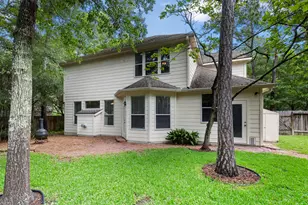 150 W Bristol Oak Cir, The Woodlands, TX 77382 - Photo 5