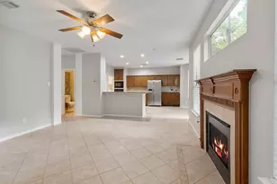 150 W Bristol Oak Cir, The Woodlands, TX 77382 - Photo 13