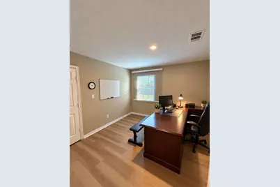 6633 W 43rd Street, Houston, TX 77092 - Photo 13